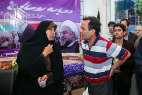 نشست مناطق شهر تهران در ستاد زنان روحانی